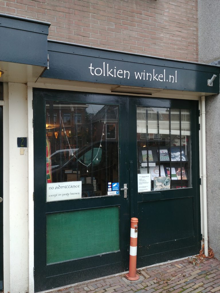 The Tolkien Shop/ Tolkien Winkel in Leiden (c) Marcel Aubron-Bülles