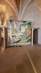 Photo from Tolkien exhibition at Collège des Bernardins (c) Marcel R. Bülles - wedged inbetween doors